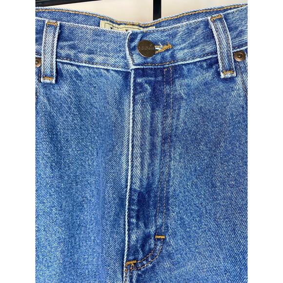 LL Bean Men's Blue Denim Jeans 33x30 Natural Fit Straight Leg - Picture 6 of 12